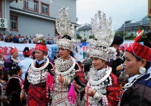 Miao women's dressing