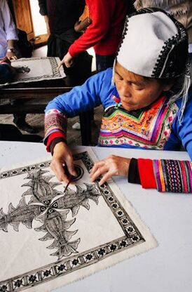 patterns on Miao's clothing