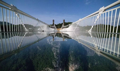 Zhangjiajie Grand Canyon Glass Bridge